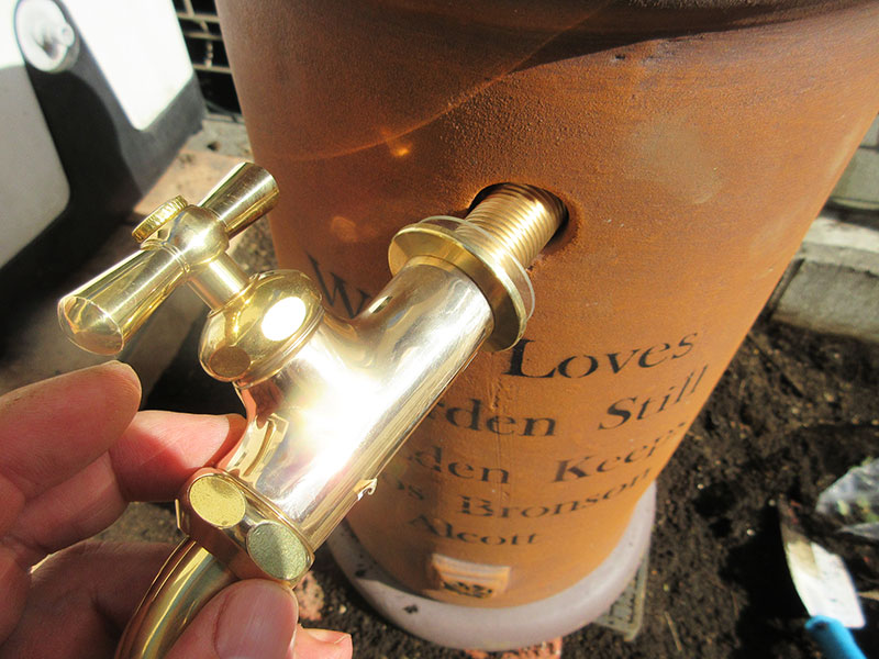 散水栓から立水栓へ変える　自分でやる方法は？